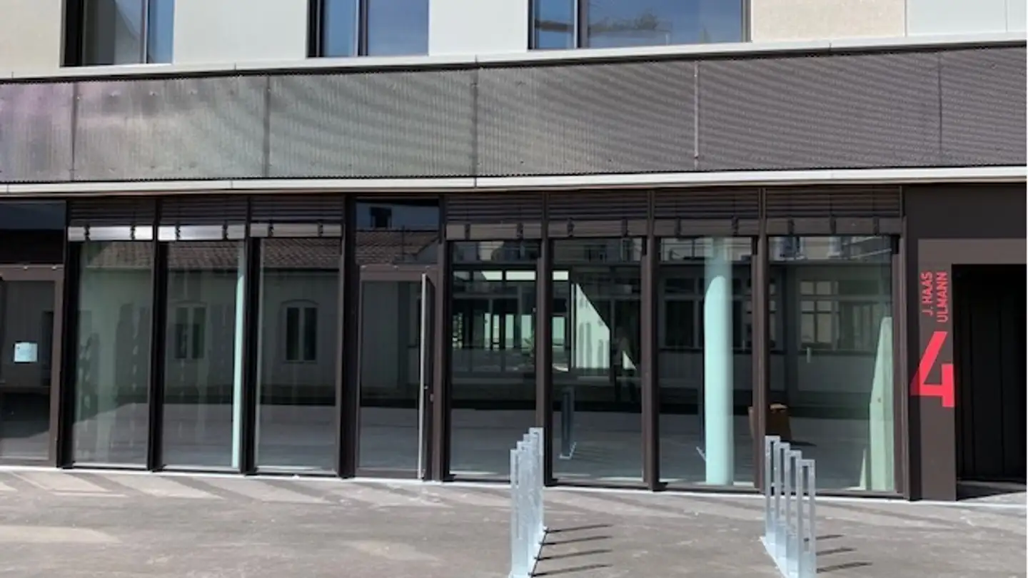 Gewerbe mieten - Passage De La Poste, 2800 Delémont - Foto 2