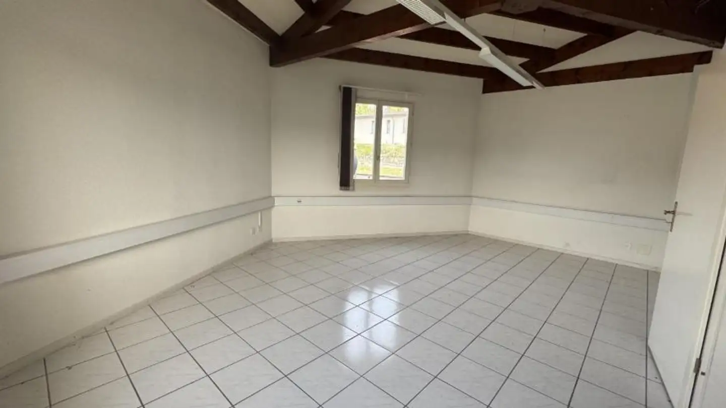 Commerciale in affitto - Route Du Coteau 1, 1763 Granges-Paccot - Foto 4