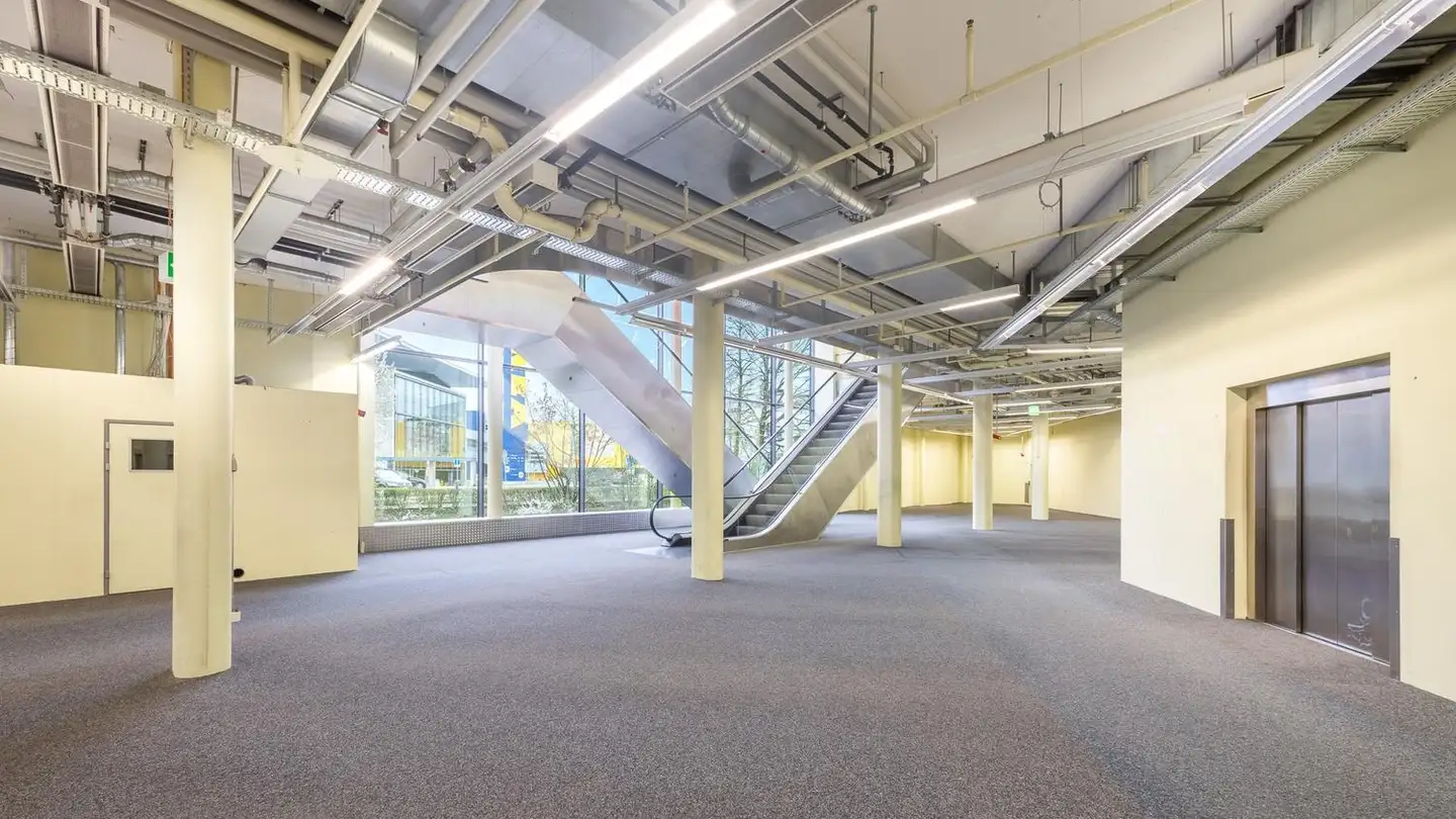 Commercial for rent - Alte Dübendorferstrasse 17, 8305 Dietlikon - Photo 3