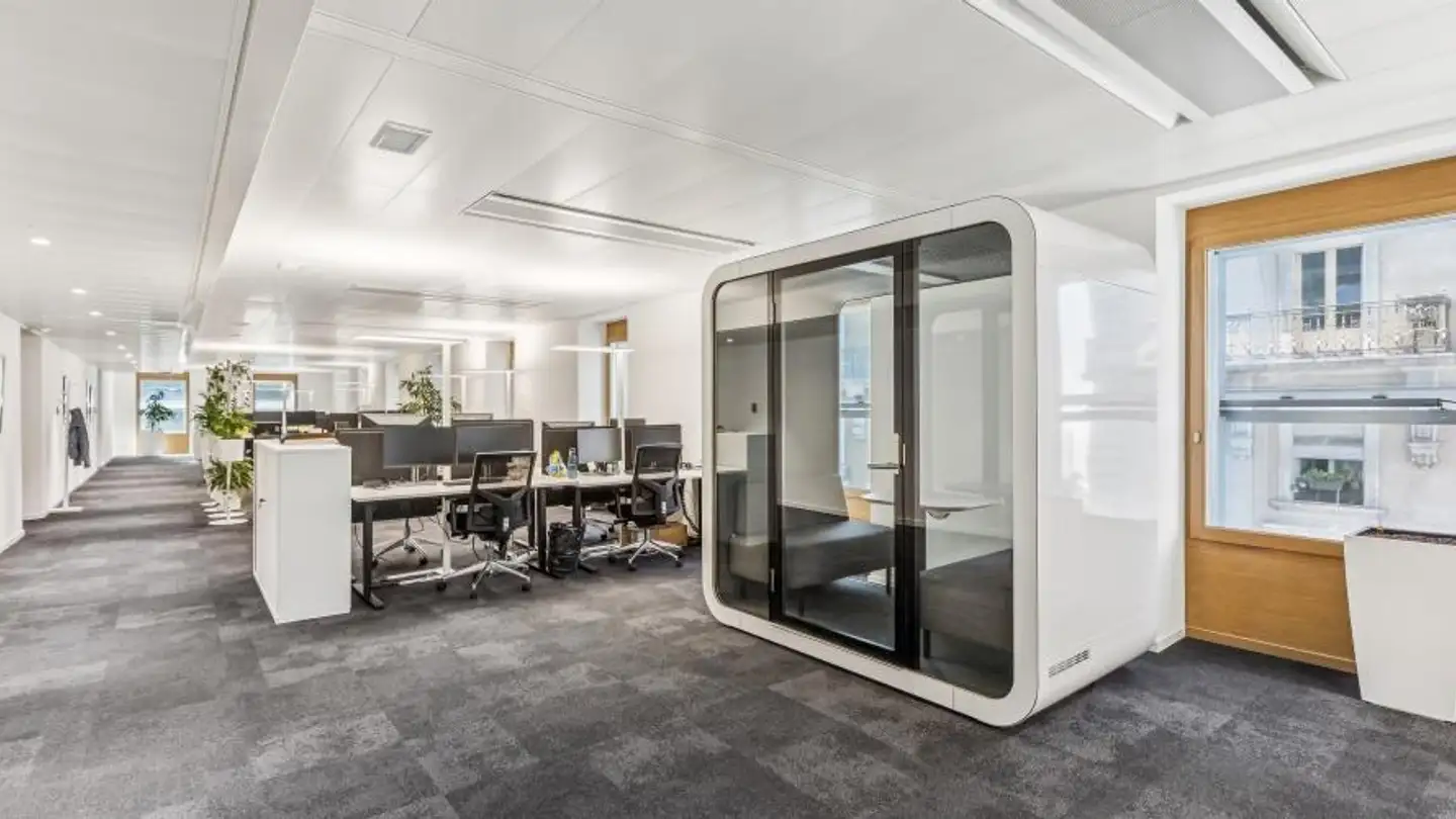 Office space for rent - Rue Du Mont-Blanc 7, 1201 Genève - Photo 2