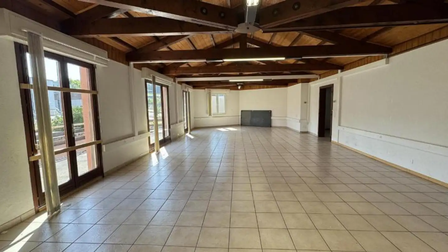 Commercial for rent - Route Du Coteau 1, 1763 Granges-Paccot