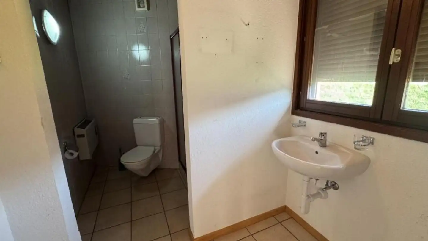 Commercial for rent - Route Du Coteau 1, 1763 Granges-Paccot - Photo 3