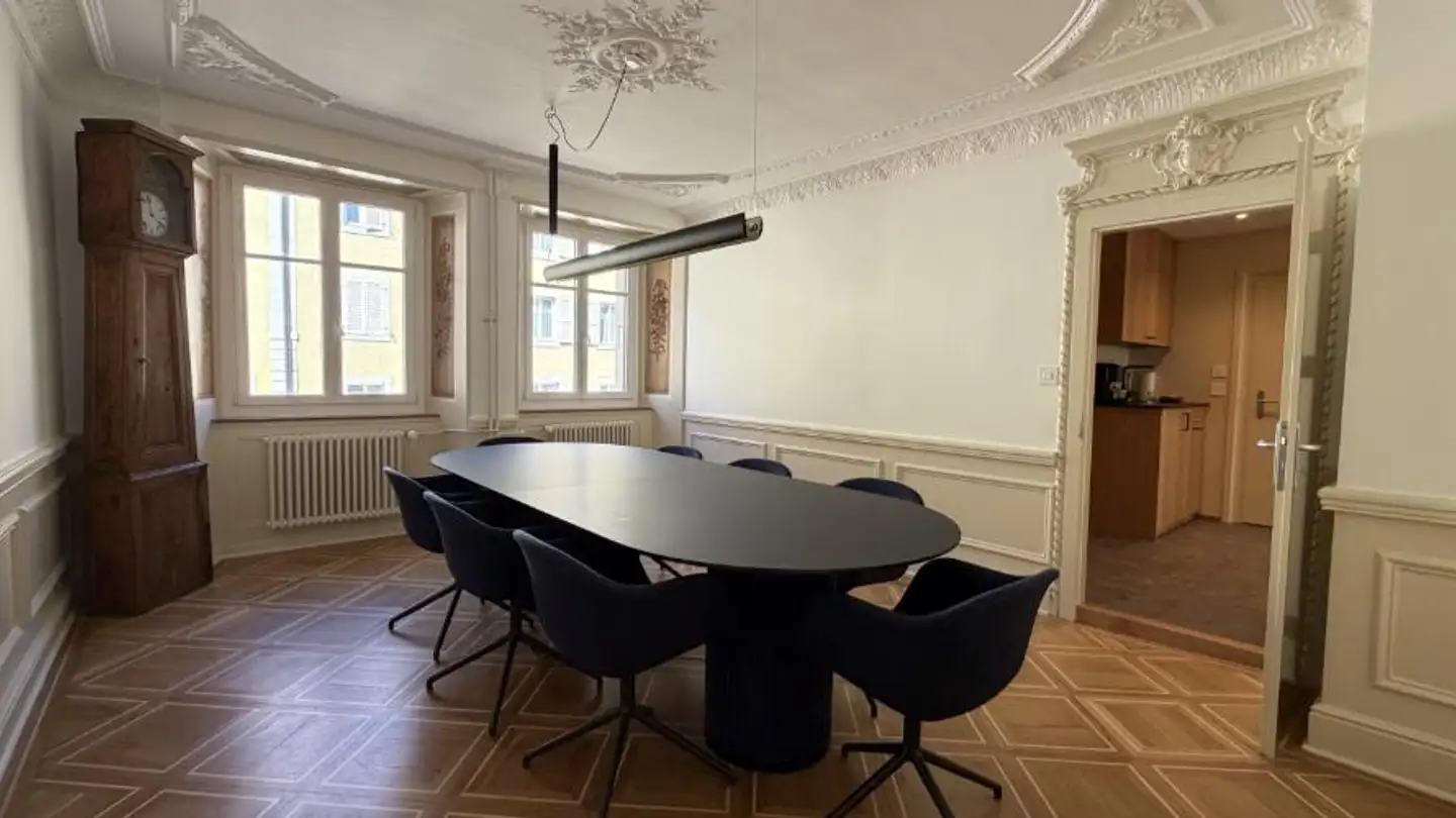 Commercial for rent - Rue De La Serre 15, 2300 La Chaux-de-Fonds