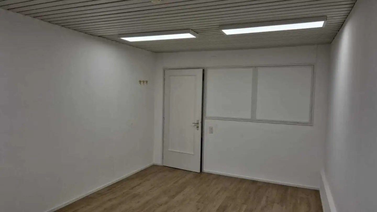 Office space for rent - Route Des Dragons 7, 1033 Cheseaux-sur-Lausanne - Photo 4