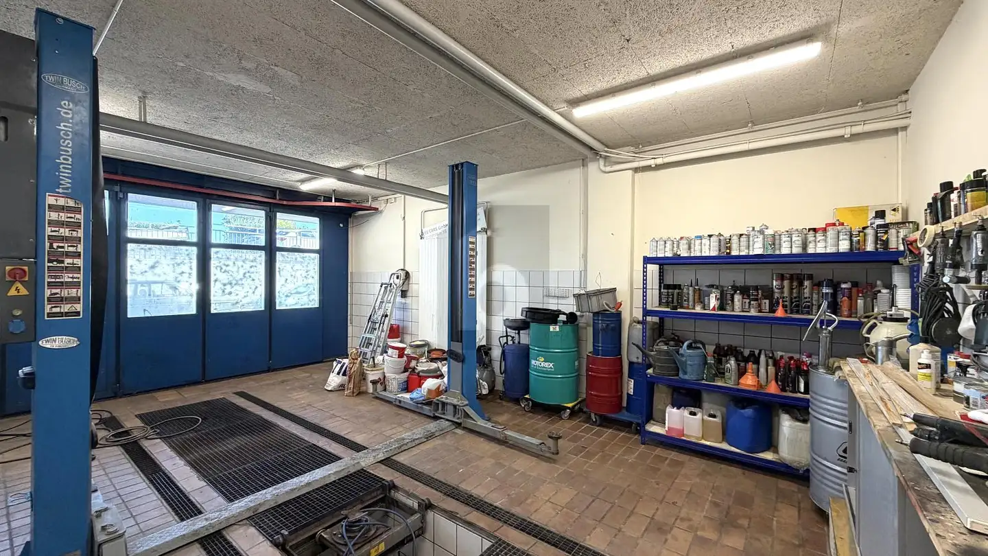 Atelier à louer - 8117 Fällanden