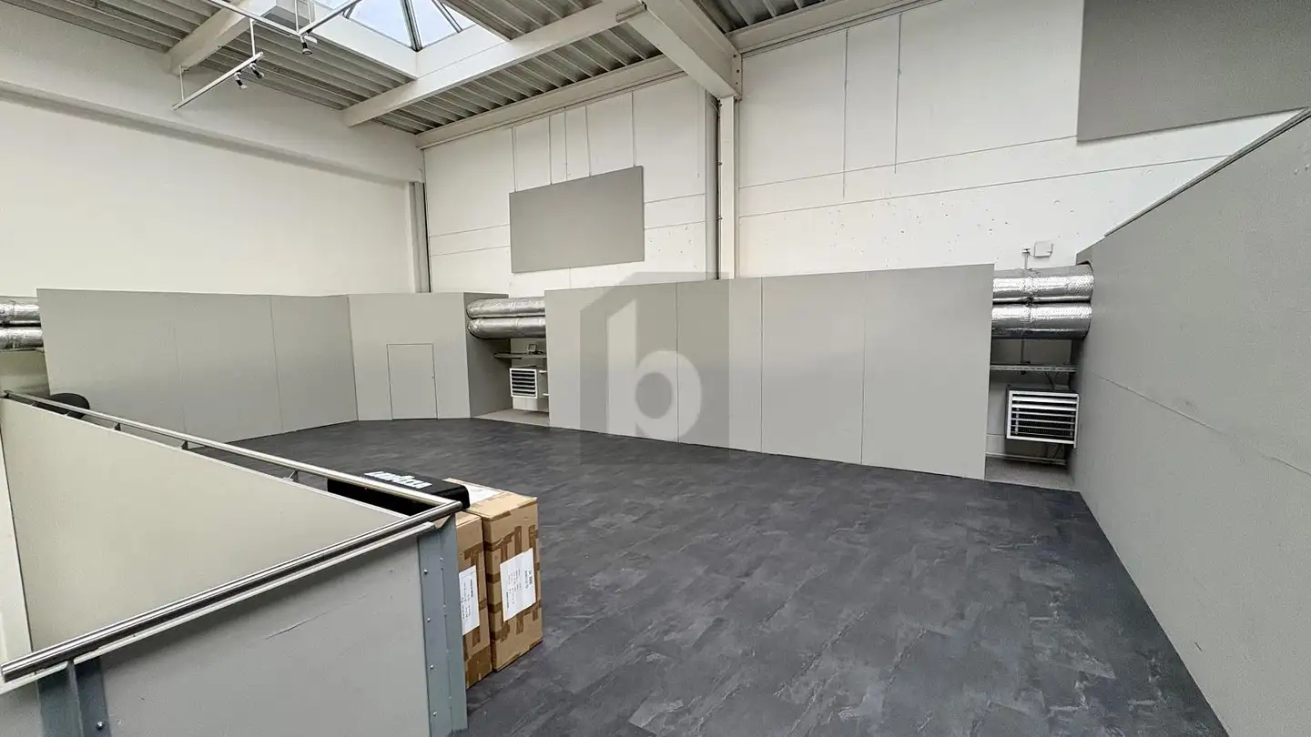 Commercial for rent - 8852 Altendorf - Photo 4