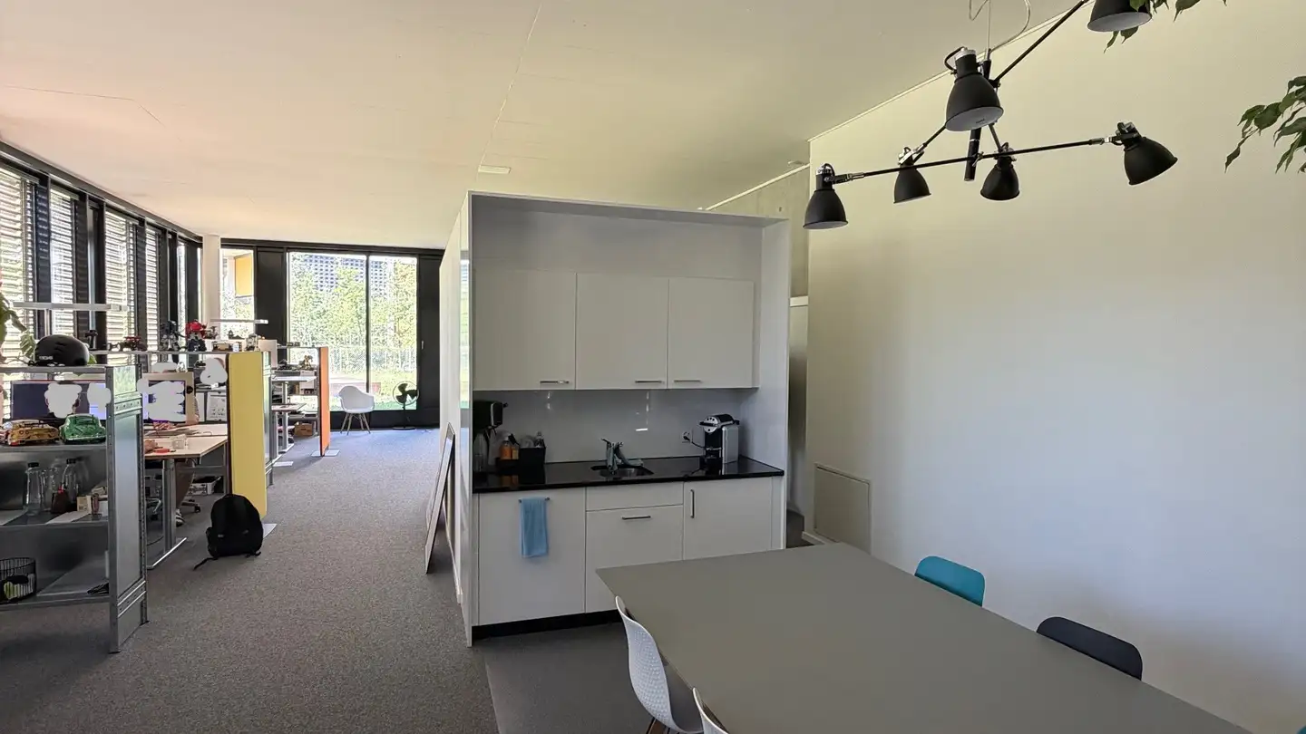 Geschäft mieten - Leutschenbachstrasse 58, 8050 Zürich - Foto 4