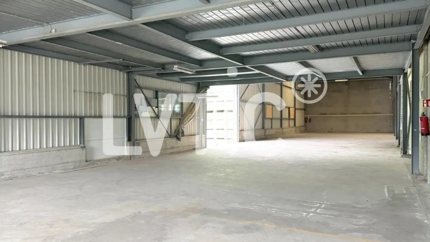 Storage space for rent - 1906 Charrat - Photo 3