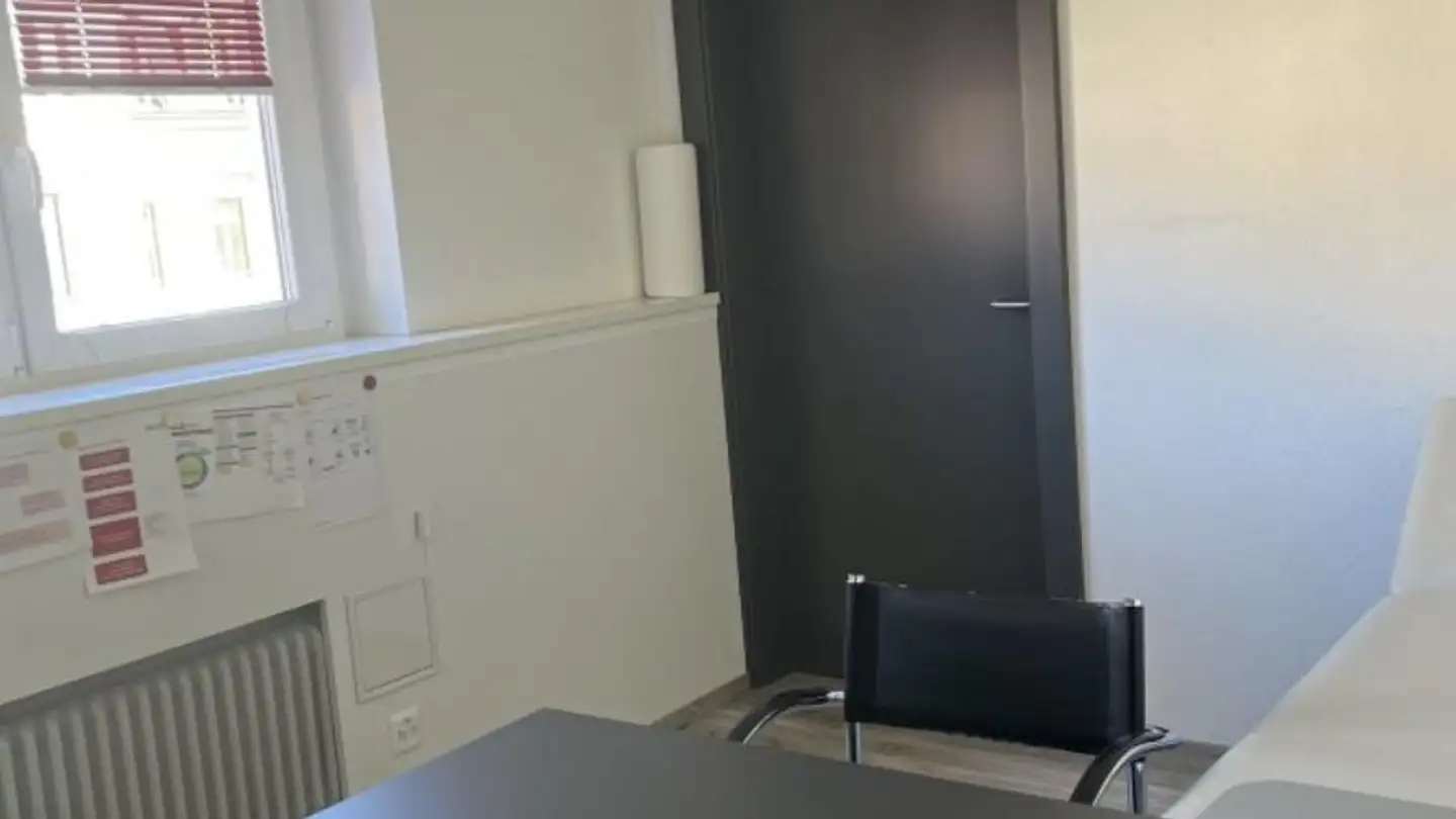 Storage space for rent - Rue de la Serre 63, 2300 La Chaux-de-Fonds