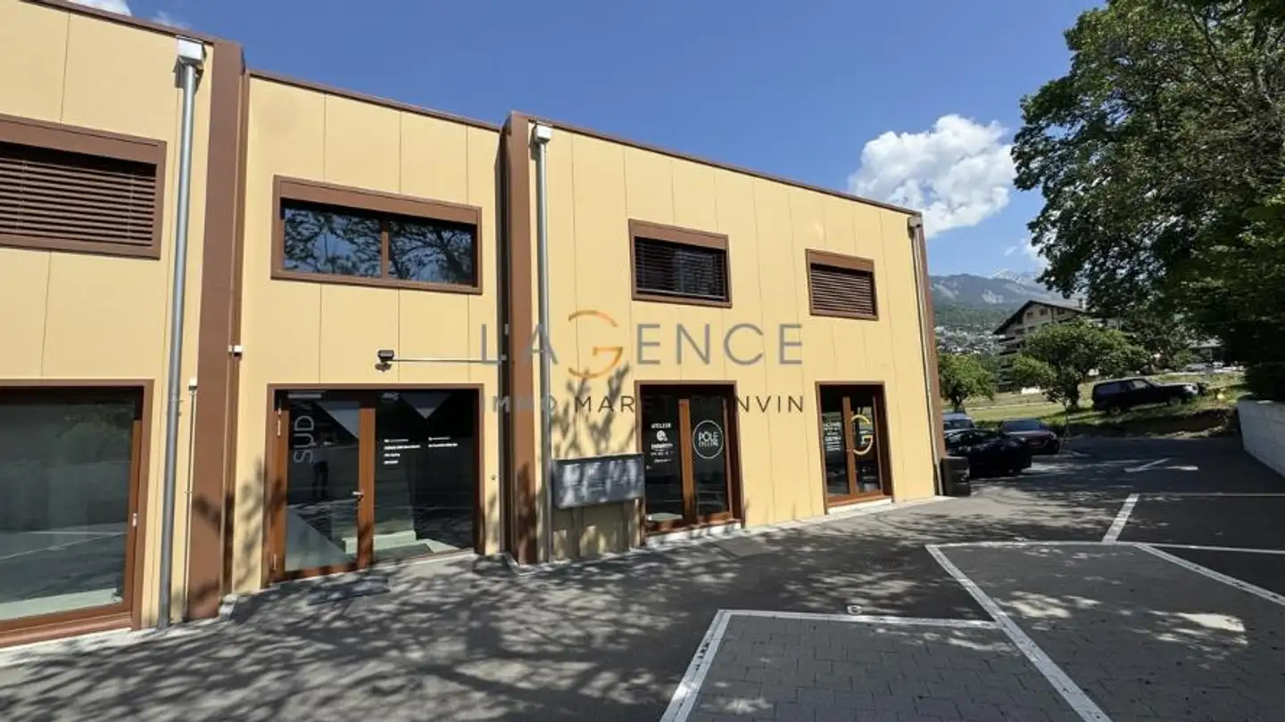 Commercial for rent - Route De Savièse 11, 1965 Savièse