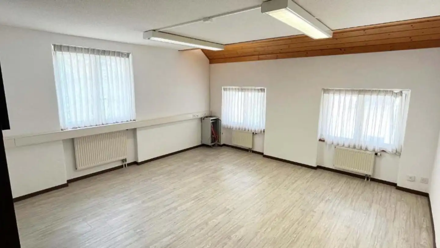 Bureau à louer - Rue Du Centre 25, 1025 St-Sulpice VD - Photo 2