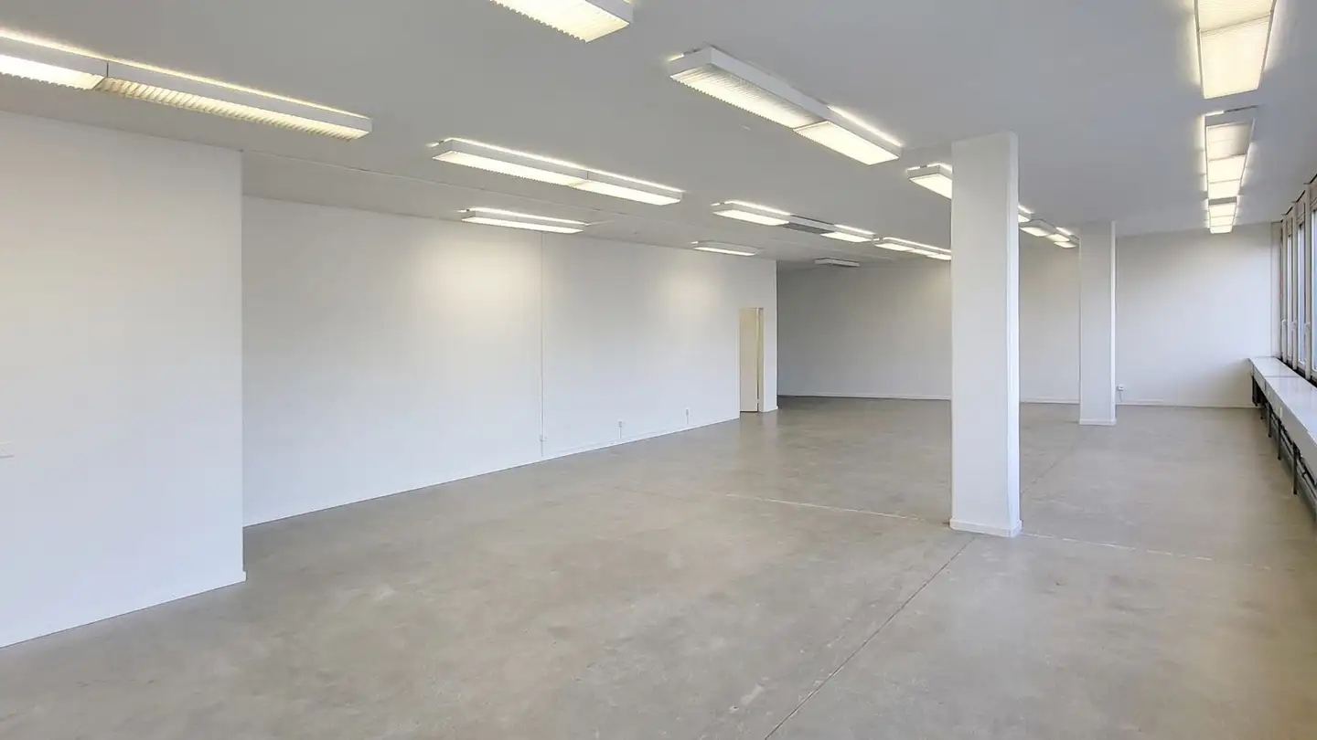 Gewerbe mieten - Europa-Strasse 23, 8152 Glattbrugg - Foto 4