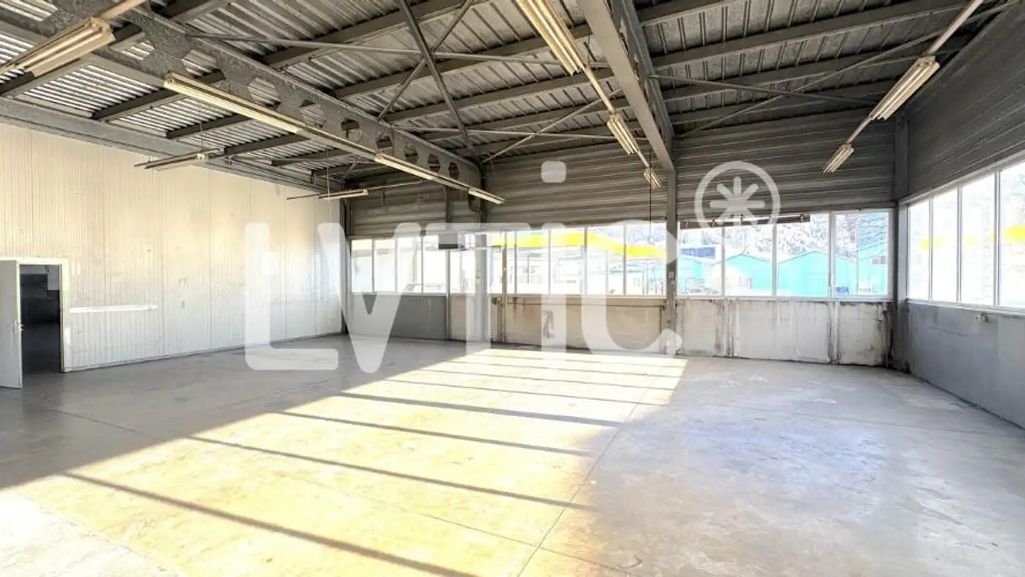Commercial à louer - 1618 Châtel-St-Denis - Photo 4
