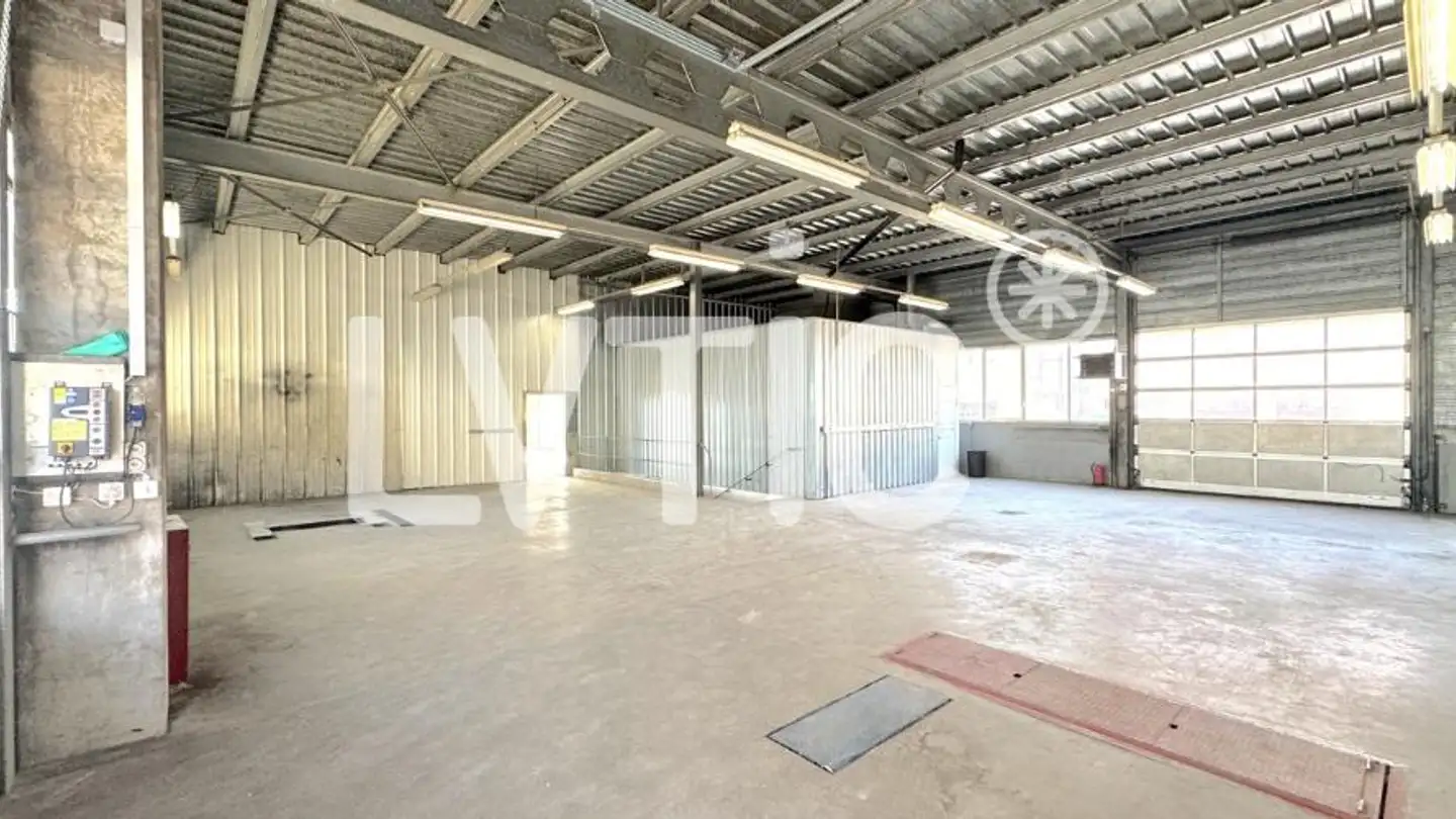 Commercial à louer - 1618 Châtel-St-Denis - Photo 3