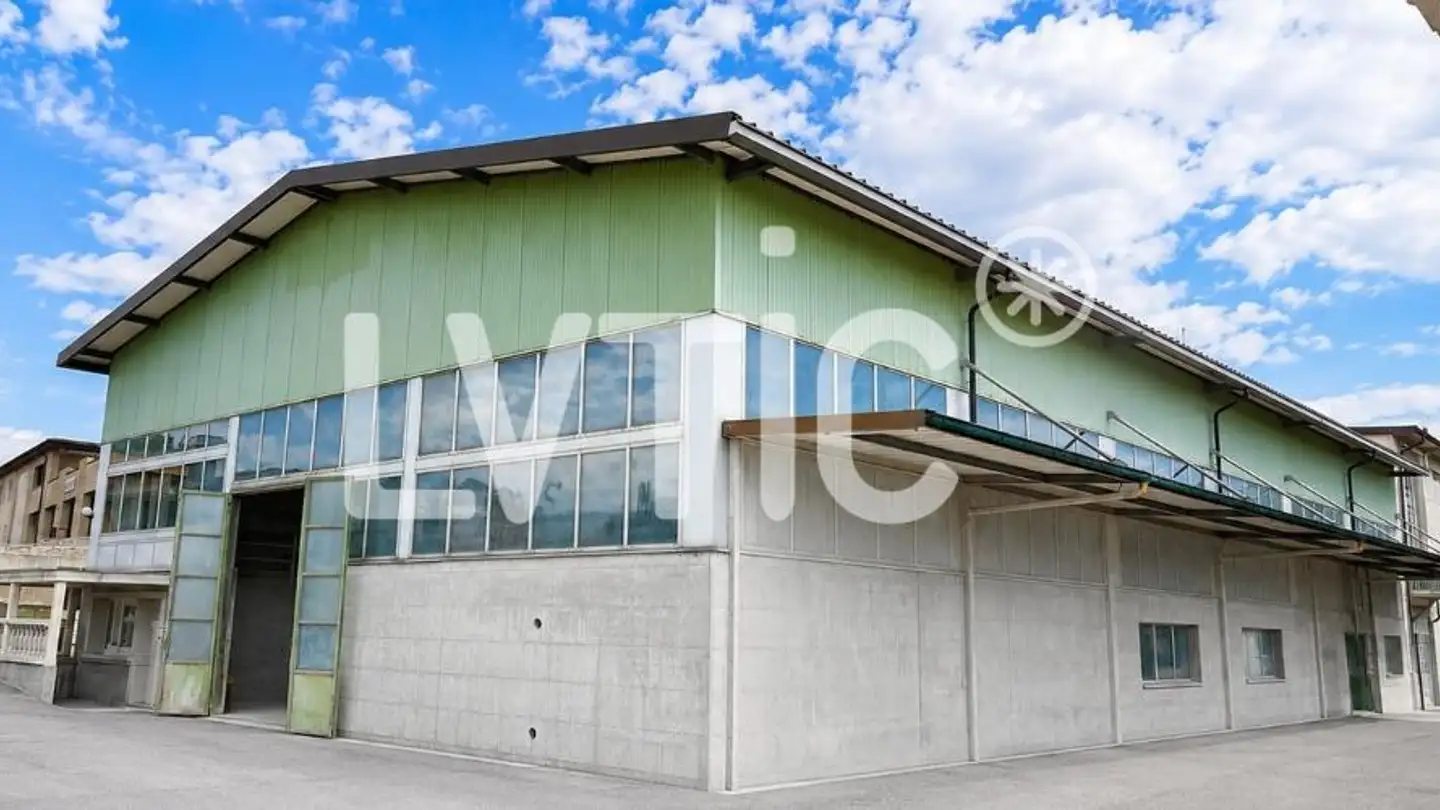 Commerciale in affitto - 1027 Lonay