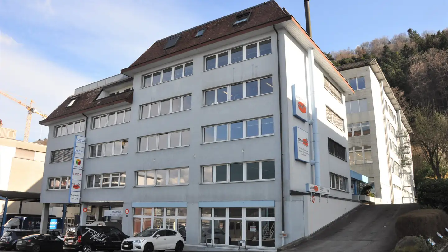 Commercial à louer - Grossmatte-Ost 2, 6014 Luzern