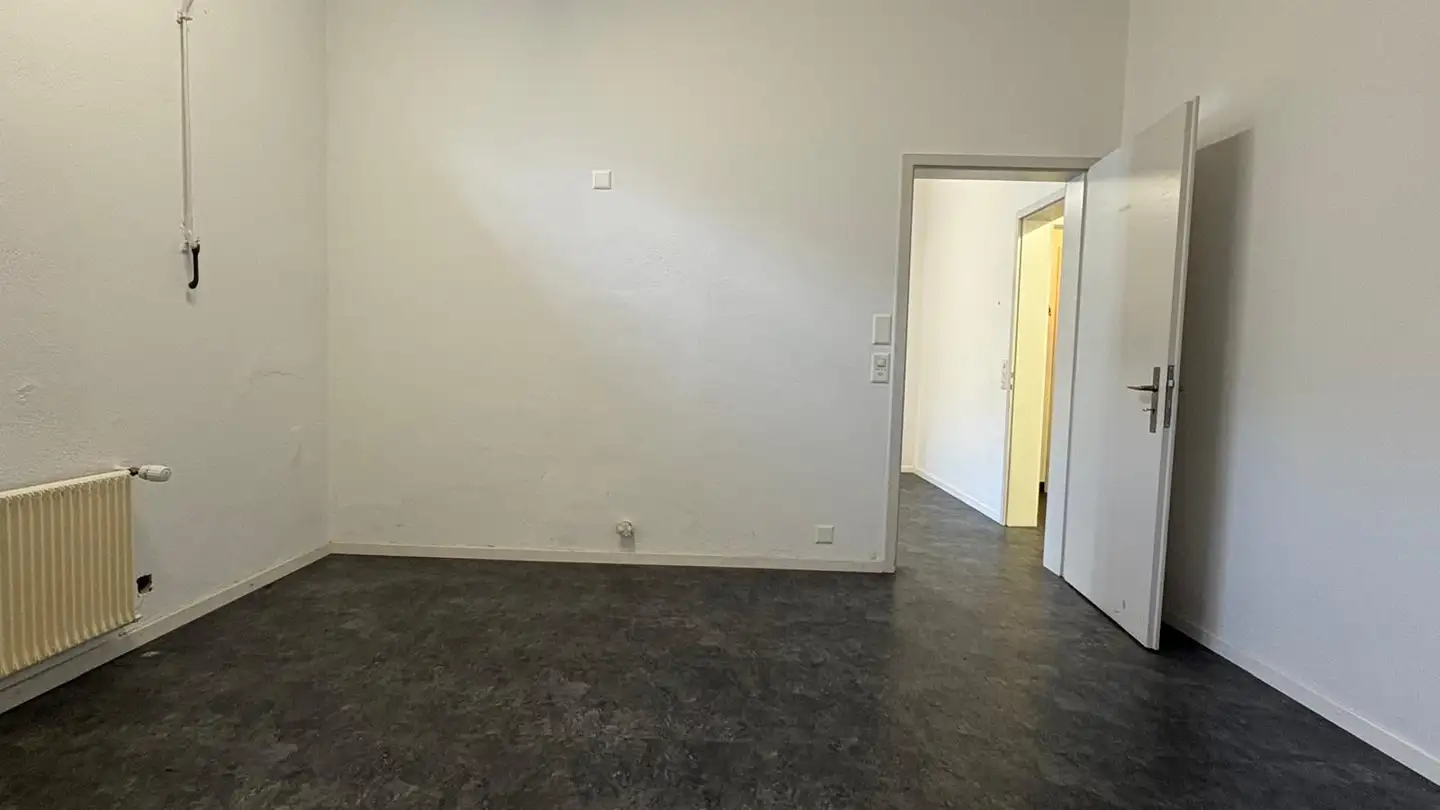 Shop for rent - Bahnhofstrasse 43, 3400 Burgdorf - Photo 2