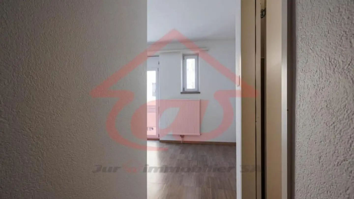 Gewerbe mieten - Chemin Des Places 2, 2800 Delémont - Foto 4