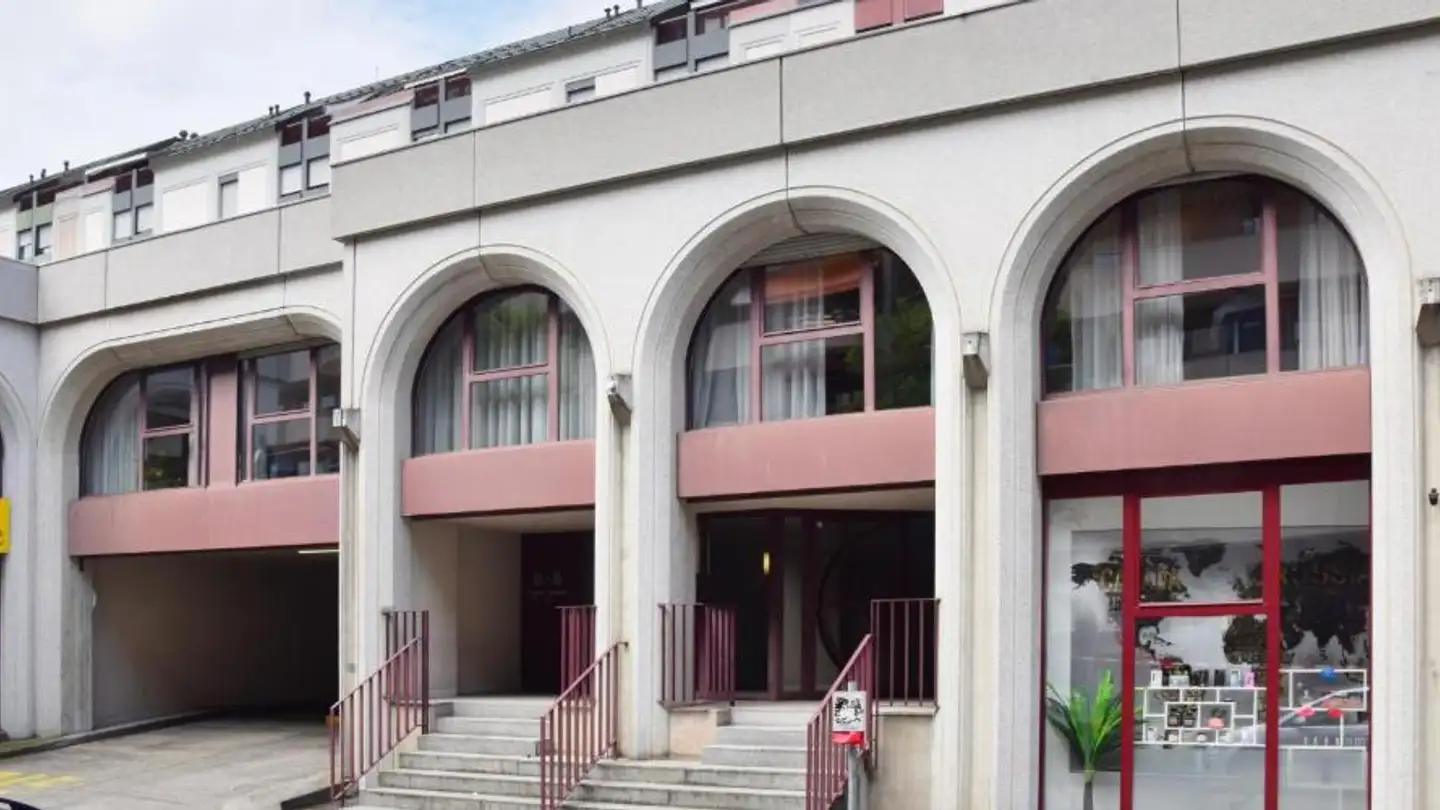 Shop for rent - Chemin Du Centurion 6, 1227 Carouge GE