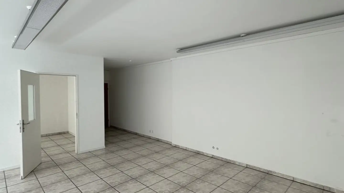 Office space for rent - Untere Rebgasse 22, 4058 Basel - Photo 2
