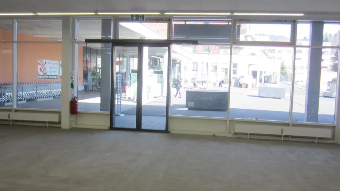 Shop for rent - Badenerstrasse 7b, 5442 Fislisbach - Photo 2