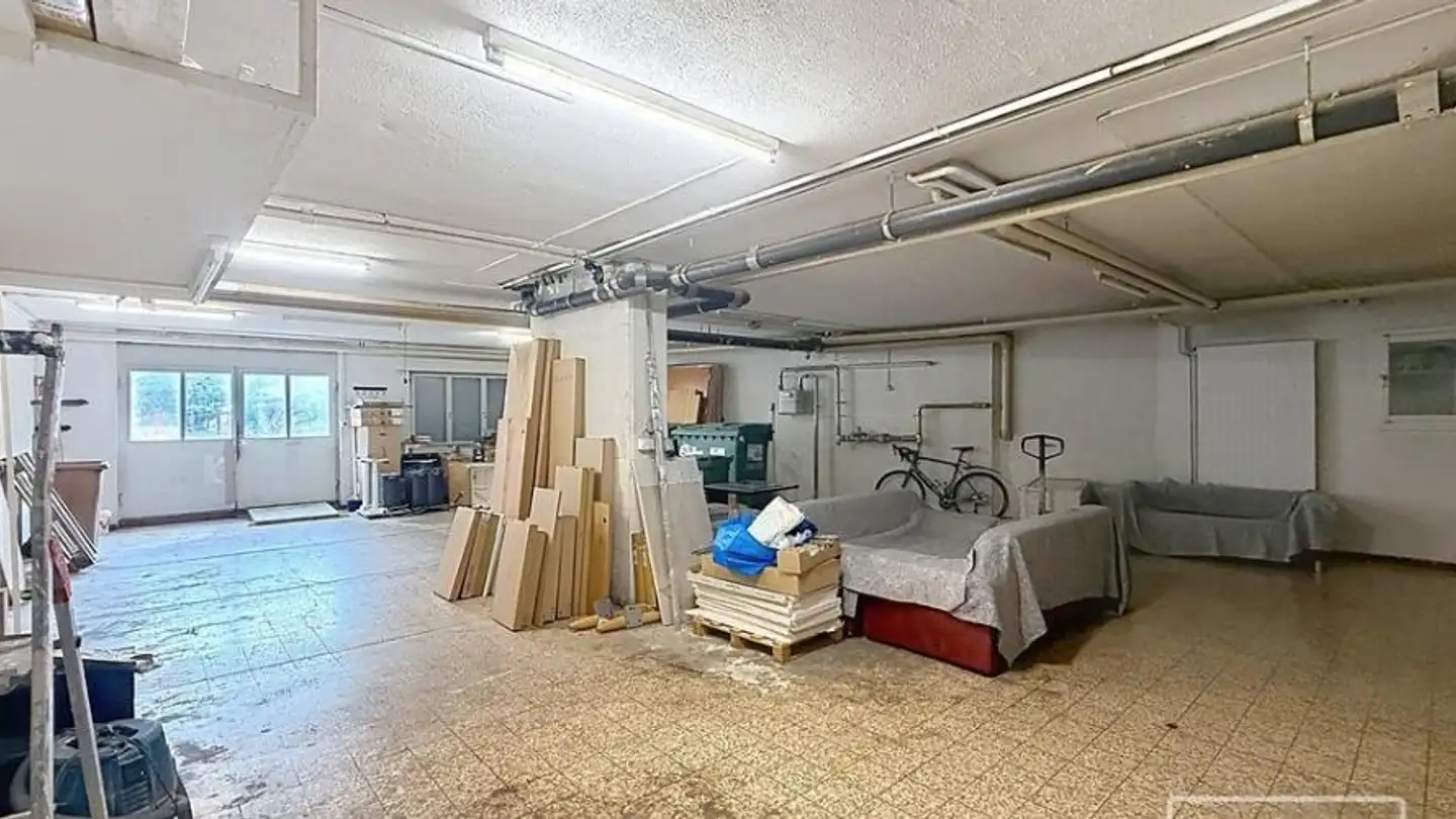 Commercial for rent - Rue Des Alpes 51, 1023 Crissier