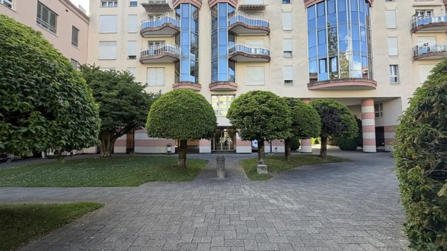 Office space for rent - Chemin D'eysins 49b, 1260 Nyon