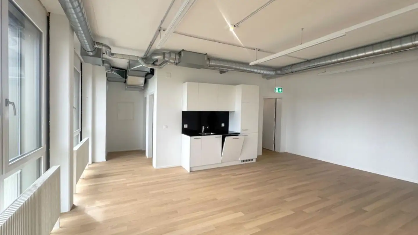 Commercial à louer - Scheideggstrasse 33, 8404 Winterthur - Photo 3