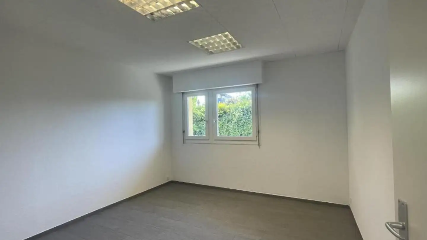 Office space for rent - Chemin Des Pralies 6, 1279 Bogis-Bossey