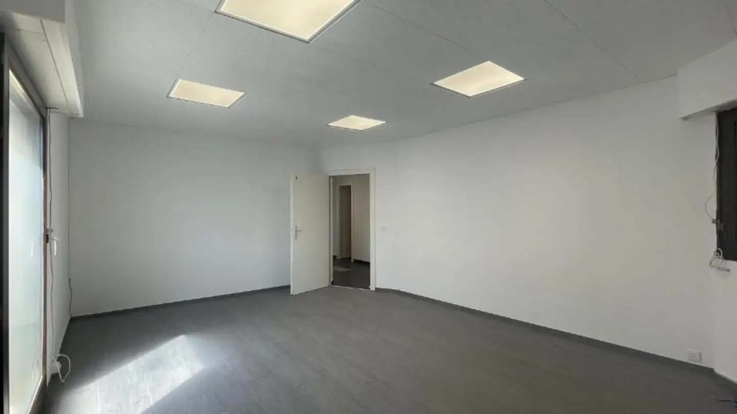 Bürofläche mieten - Chemin Des Pralies 6, 1279 Bogis-Bossey - Foto 2