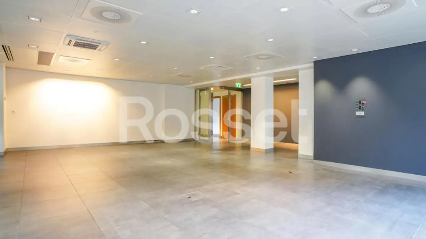 Shop for rent - Place Du Petit-Saconnex 11, 1209 Genève - Photo 4