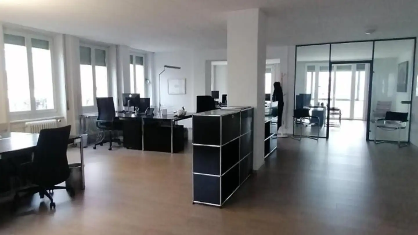 Office space for rent - Boulevard De Pérolles 9, 1700 Fribourg - Photo 2