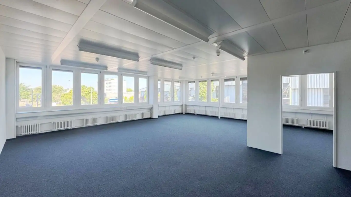 Office space for rent - Industriestrasse 8, 8404 Winterthur - Photo 2