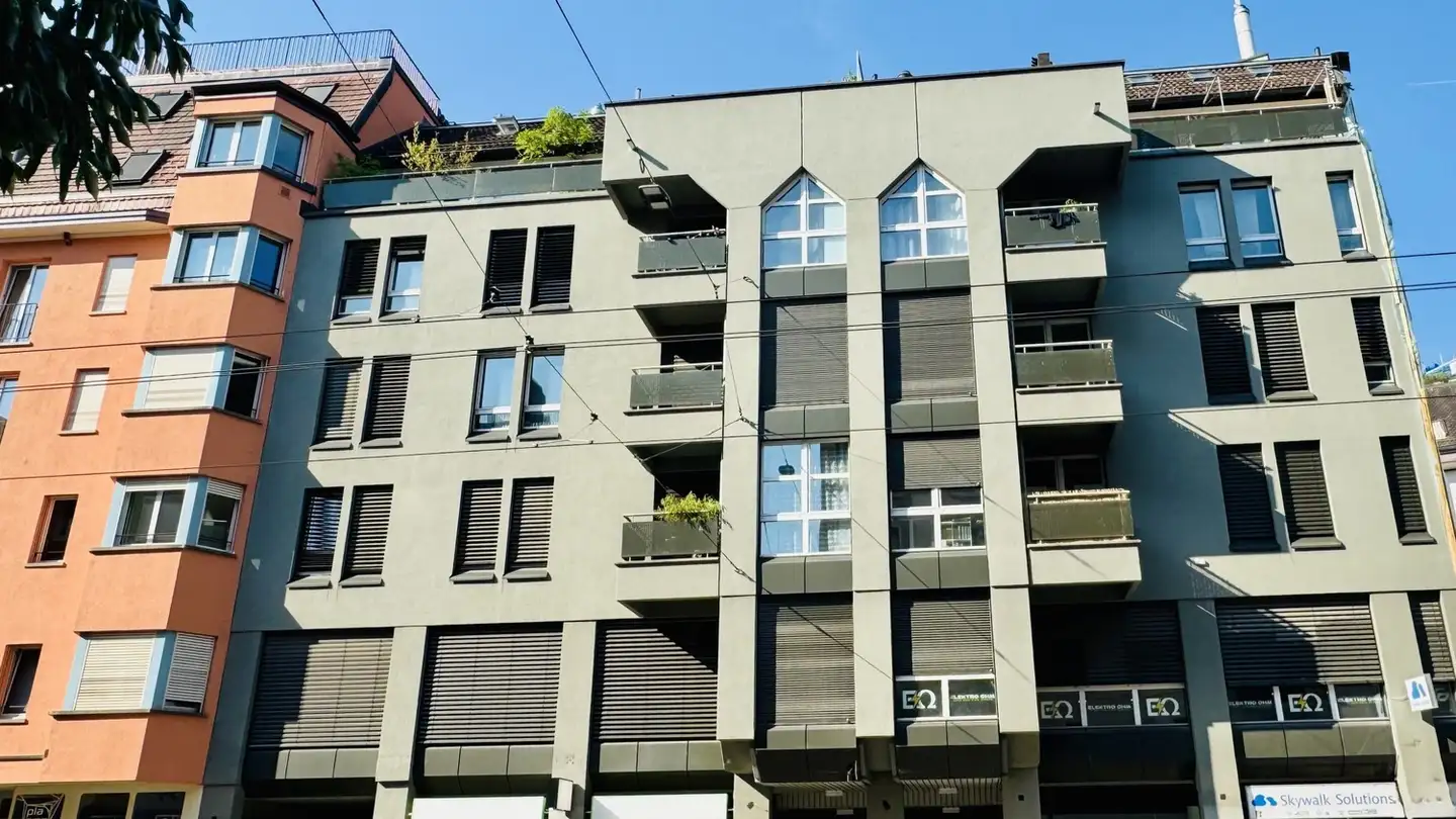 Negozio in affitto - Badenerstrasse 255, 8003 Zürich