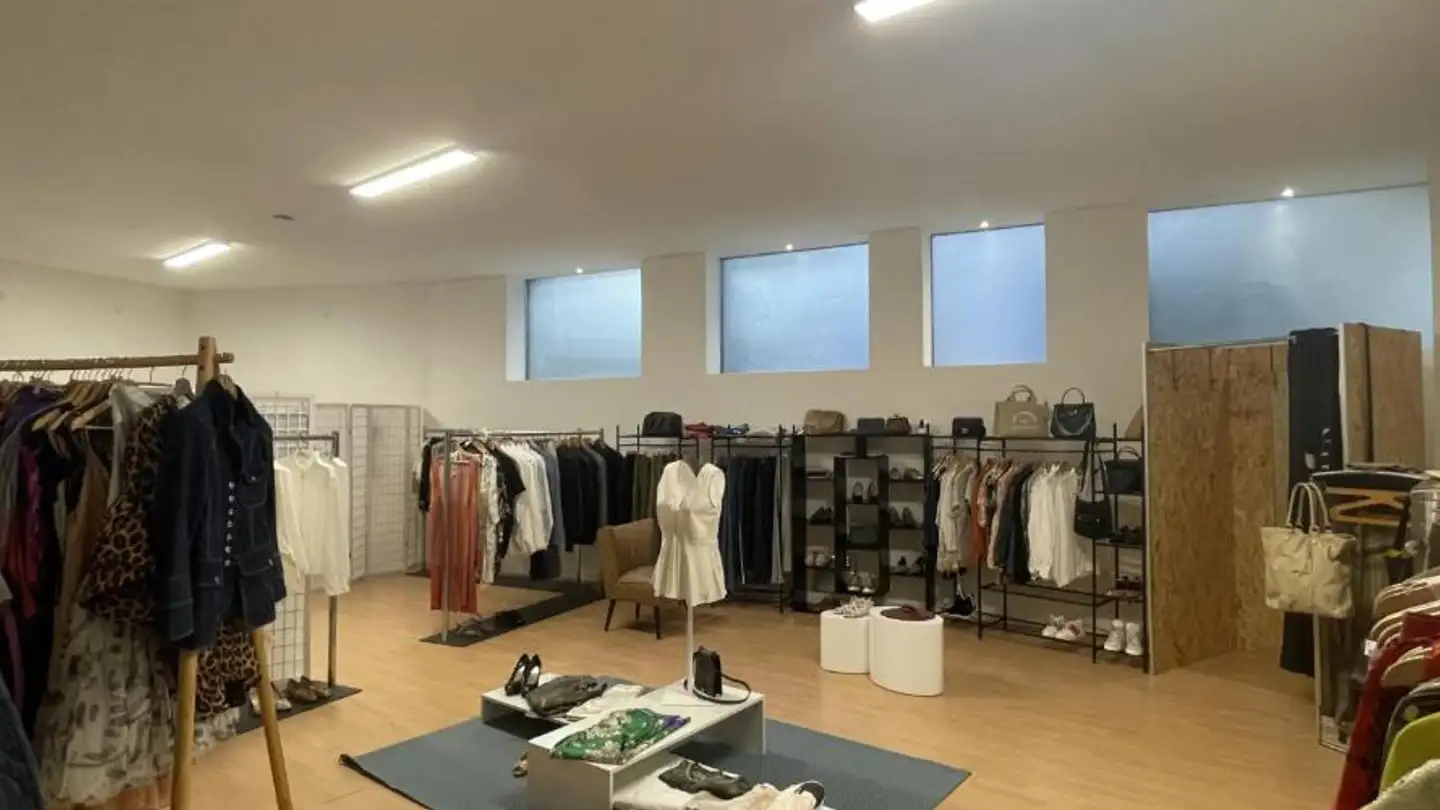 Commercial for rent - Rue Neuve 3, 1260 Nyon