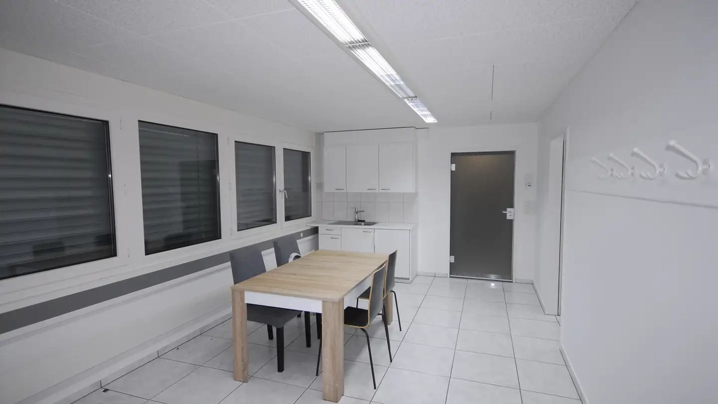 Commercial for rent - Grossmatte-Ost 2, 6014 Luzern - Photo 2