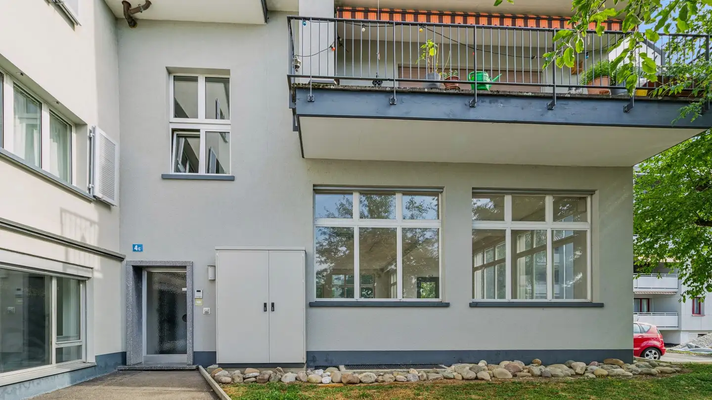 Commercial à louer - Ausserdorfstrasse 4c, 8052 Zürich - Photo 4