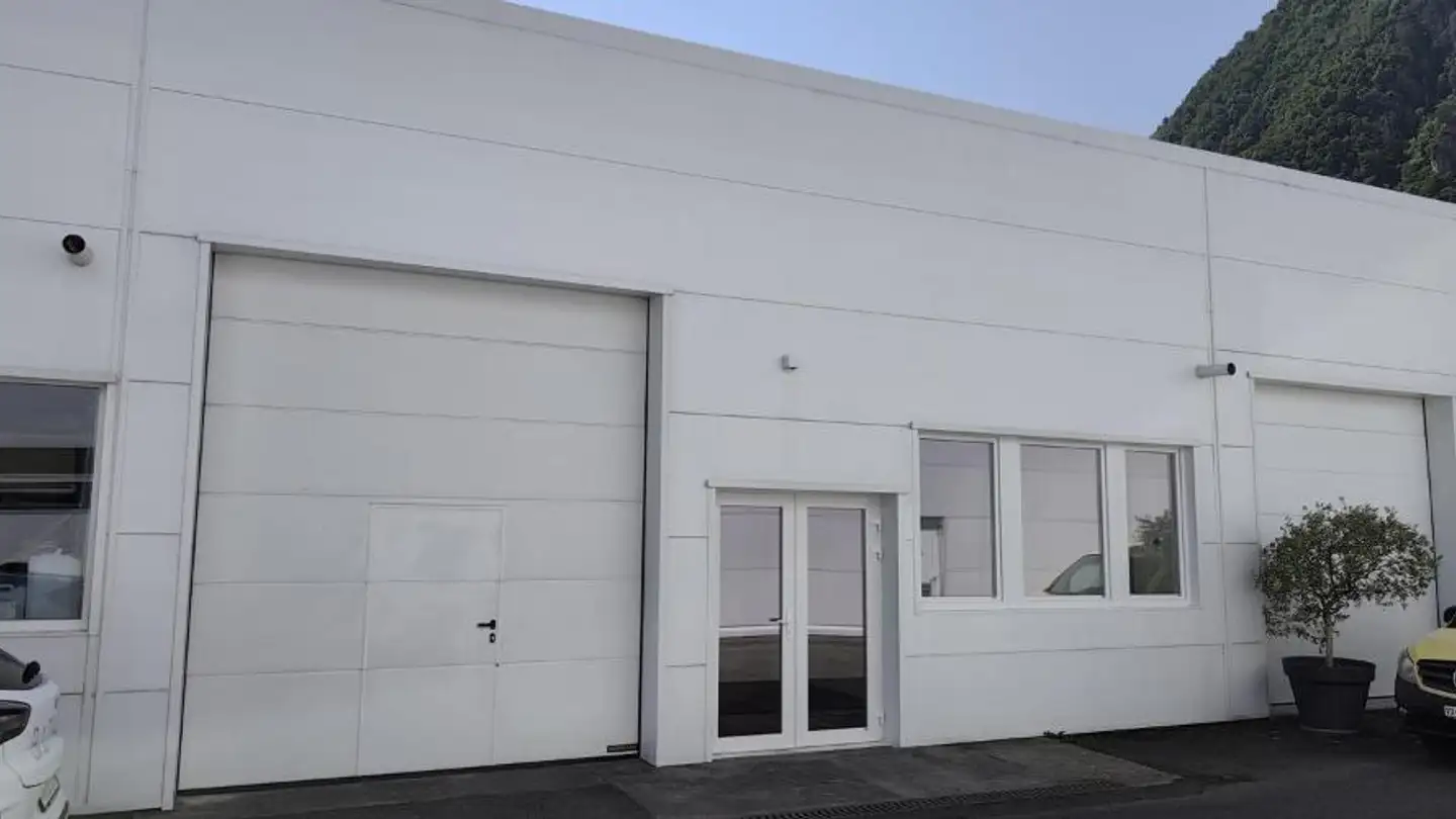 Commercial for rent - 1897 Bouveret