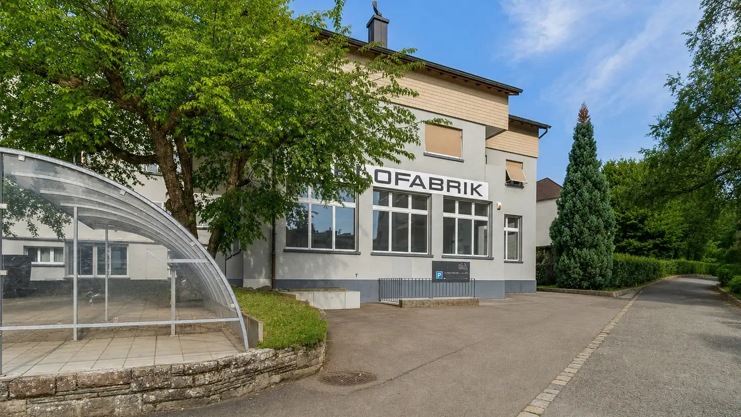 Commercial à louer - Ausserdorfstrasse 4c, 8052 Zürich - Photo 2