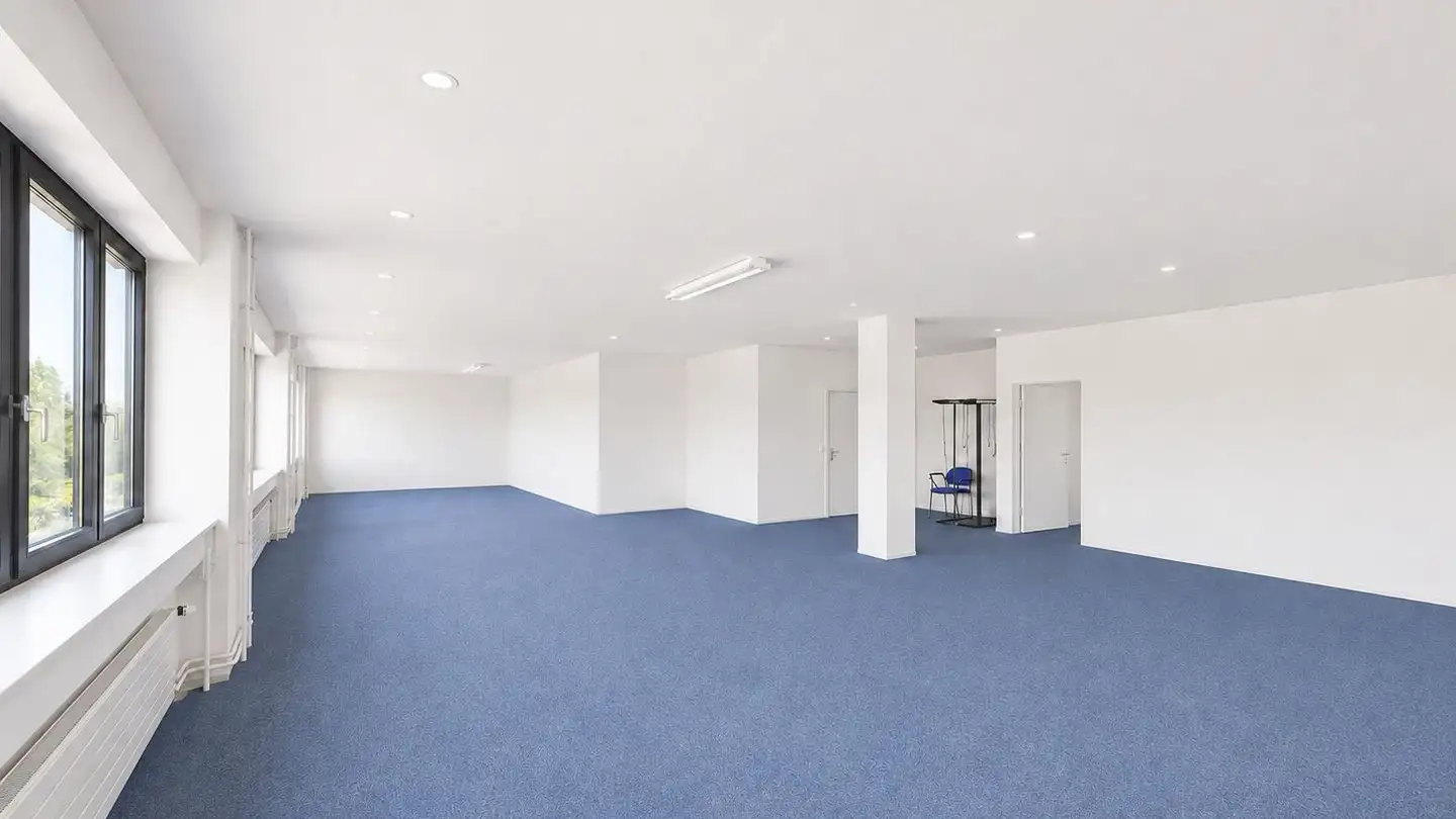 Office space for rent - Zürichstrasse 50, 8303 Bassersdorf - Photo 4