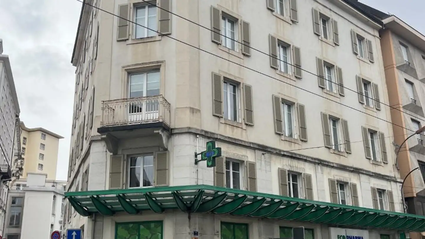 Gewerbe mieten - Avenue Léopold-Robert 7, 2300 La Chaux-de-Fonds