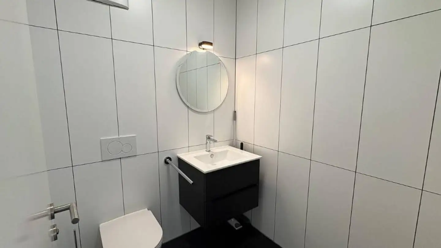 Office space for rent - Route De Chippis 64d, 1950 Sion - Photo 4