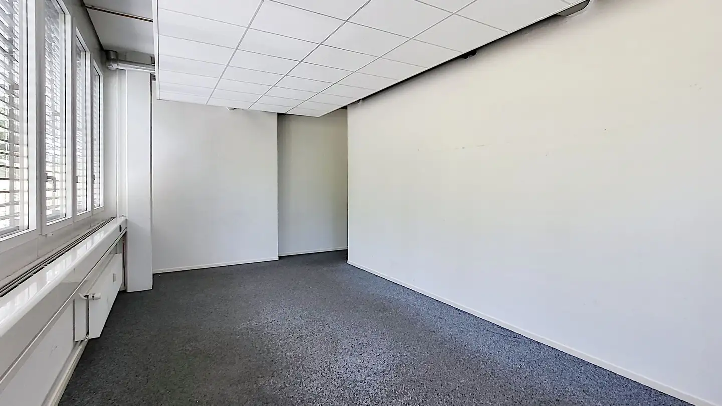 Commercial à louer - Duggingerstrasse 23, 4153 Reinach BL - Photo 3