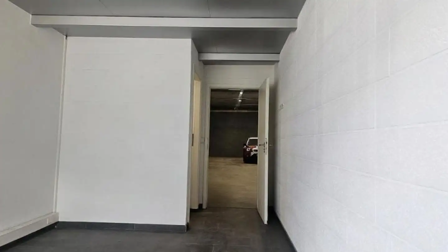 Commercial for rent - Zone Industrielle Les Combes, 1955 St-Pierre-de-Clages - Photo 2