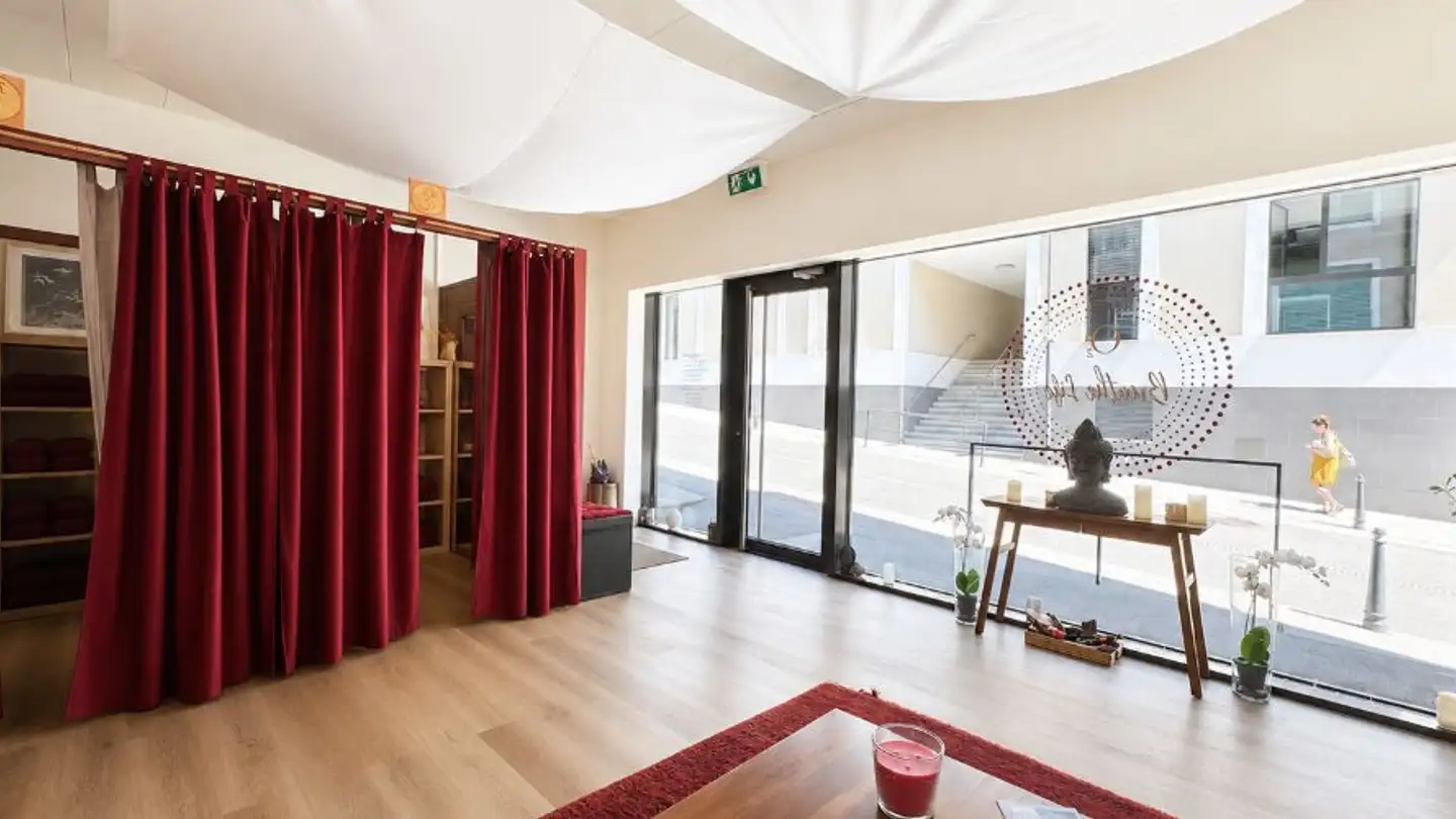 Gewerbe mieten - Rue Du Temple 9, 1180 Rolle - Foto 4