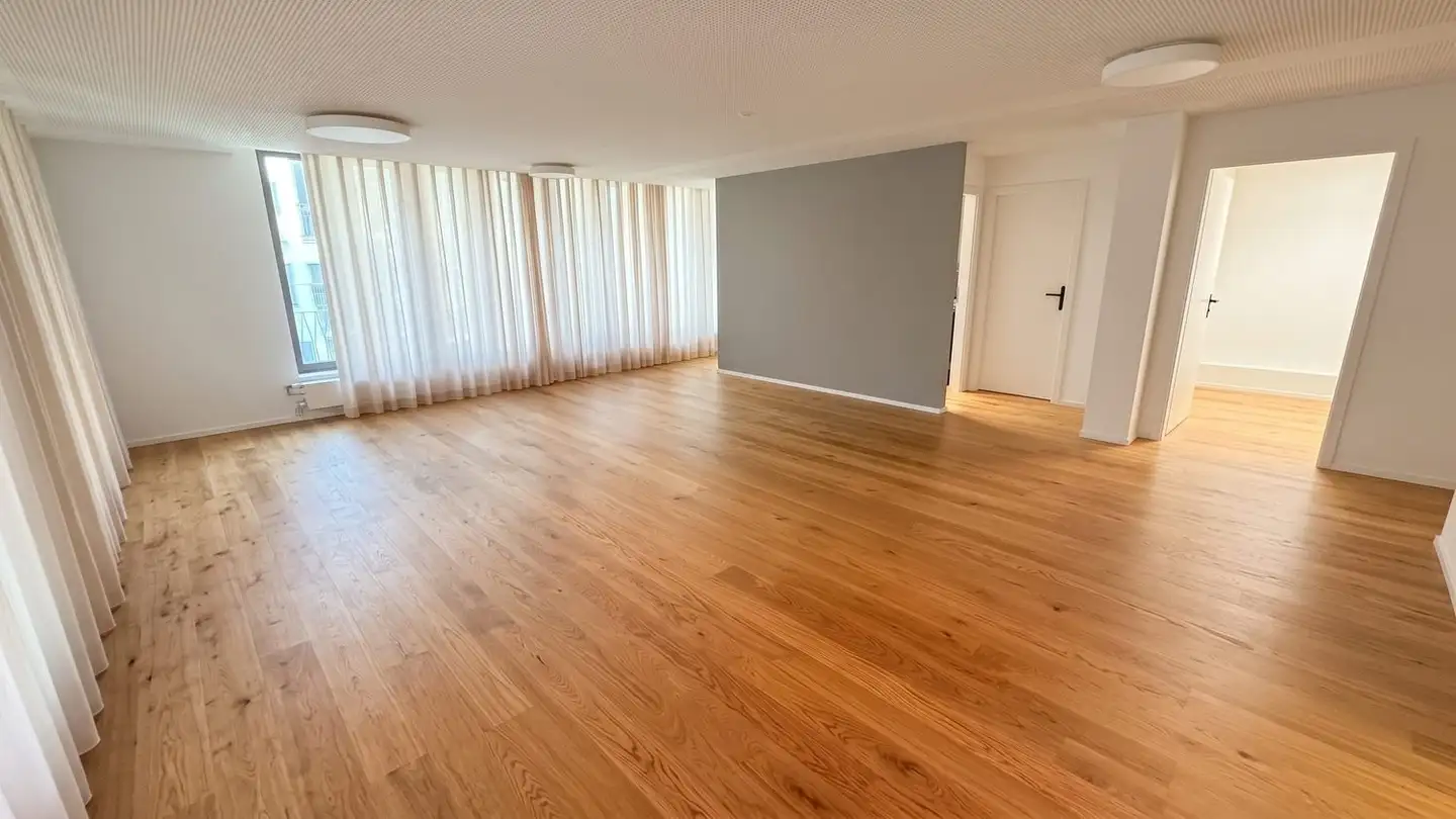 Commercial à louer - Kornhausplatz 7, 3011 Bern