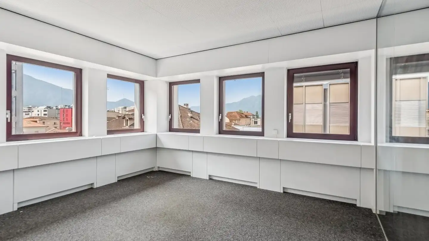 Bürofläche mieten - Via Antonio Ciseri 2B, 6600 Locarno - Foto 3