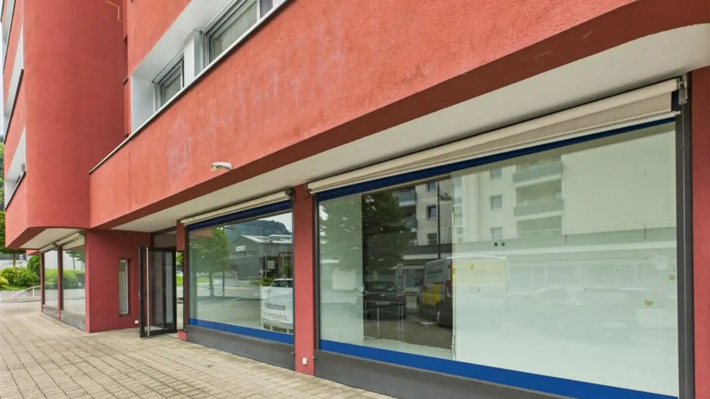 Shop for rent - Achereggstrasse 8, 6362 Stansstad