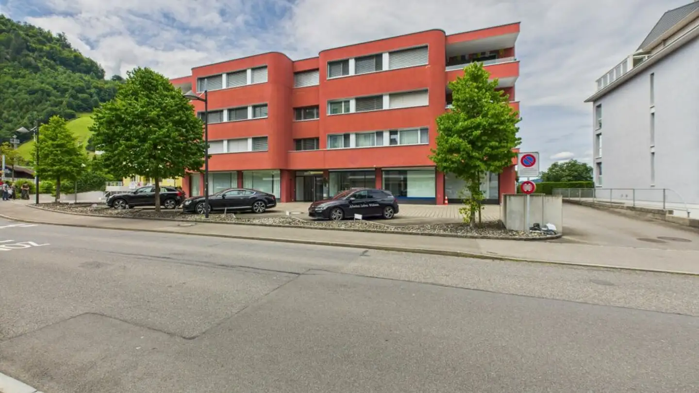 Shop for rent - Achereggstrasse 8, 6362 Stansstad - Photo 4