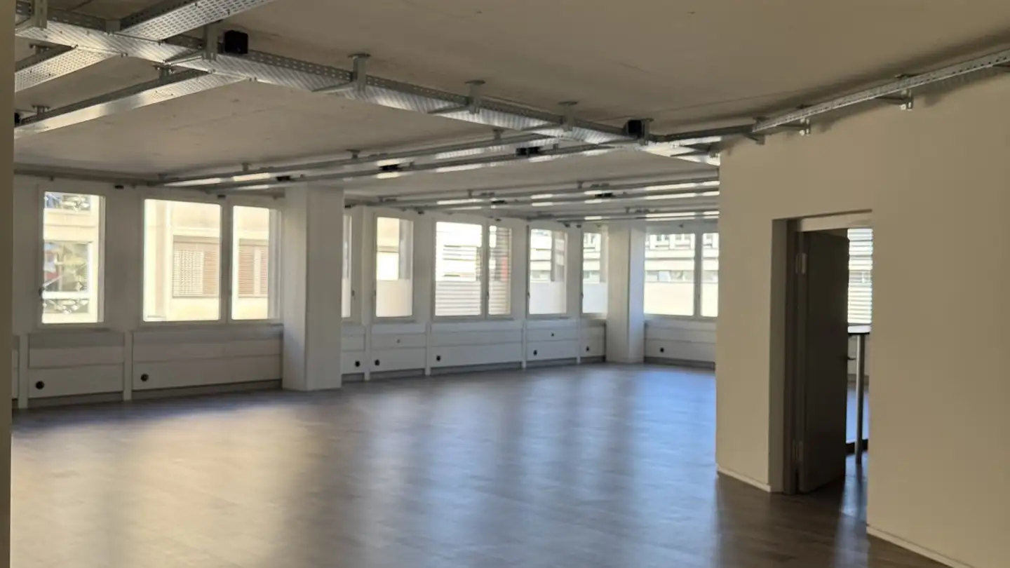 Office space for rent - Buckhauserstrasse 26, 8048 Zürich - Photo 2